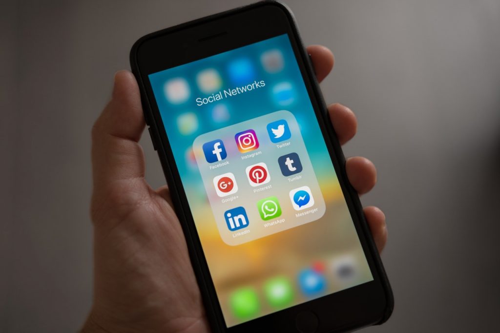 People Spend 2 Hours A Day On Social Media